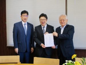 任命書交付の様子2