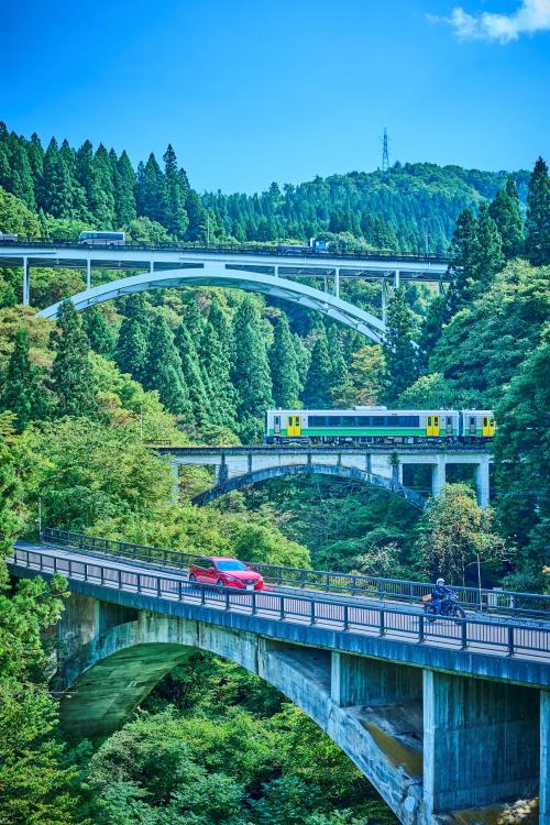 アーチ3兄弟の画像2