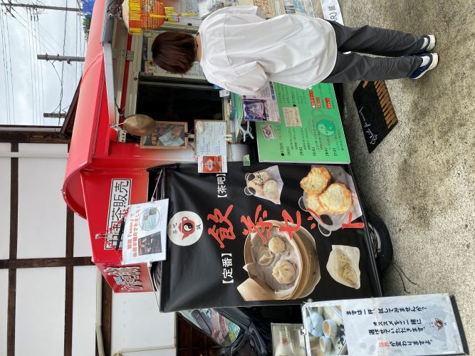 キッチンカーの画像